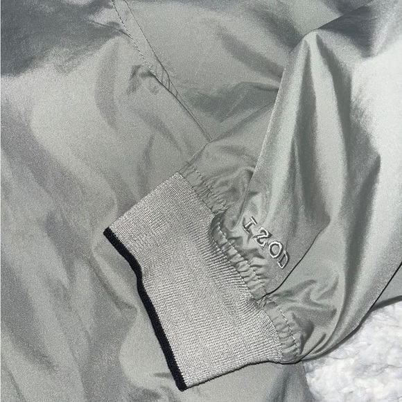 IZOD sweater - Picture 2 of 3